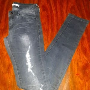 2.1 denim skinny jeans distressed